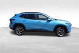 New 2025 Chevrolet Trax LT w/ Driver Confidence Package image 2