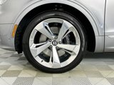 Used 2023 Bentley Bentayga image 6