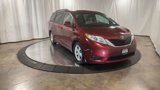 Used 2012 Toyota Sienna LE image 4