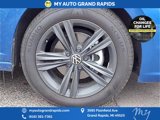 Certified 2024 Volkswagen Jetta SE w/ Panoramic Sunroof Package image 3