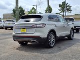 Used 2021 Lincoln Nautilus Reserve image 2