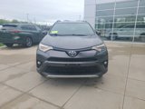 Used 2016 Toyota RAV4 SE image 2