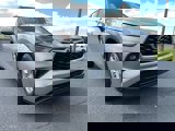 Used 2021 Toyota Highlander LE image 3