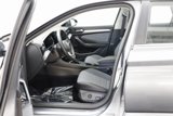 Used 2025 Volkswagen Jetta SE w/ Sunroof Package image 6