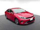Used 2024 Kia Forte LXS image 3