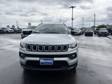 Used 2025 Jeep Compass Latitude image 2