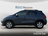 Used 2022 Chevrolet Trax LT w/ LT Convenience Package image 2