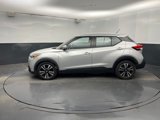 Used 2020 Nissan Kicks SV image 4