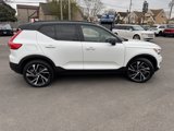 Used 2020 Volvo XC40 T5 R-Design image 5