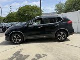 Used 2017 Nissan Rogue SL image 4