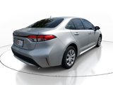 Used 2022 Toyota Corolla LE image 4