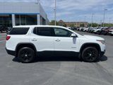 Used 2018 GMC Acadia SLE image 2