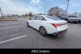 Certified 2024 Hyundai Elantra SEL image 5