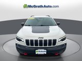 Used 2019 Jeep Cherokee Trailhawk image 2