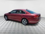 Used 2015 Volkswagen Passat TDI SEL Premium image 5