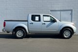 Used 2019 Nissan Frontier SV image 2