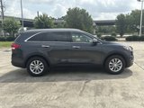 Used 2018 Kia Sorento LX image 4