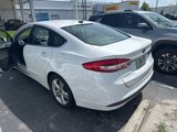 Used 2018 Ford Fusion SE w/ Fusion SE Technology Package image 4