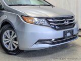 Used 2017 Honda Odyssey SE image 2