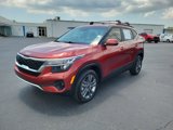 Used 2023 Kia Seltos S w/ Navigation Package image 2