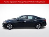 Used 2022 Nissan Altima 2.5 SV image 2
