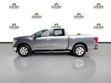 Used 2018 Nissan Titan SV w/ SV Convenience Package image 4