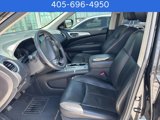 Used 2017 Nissan Pathfinder SL image 3