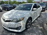 Used 2012 Toyota Camry SE image 2