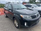 Used 2015 Kia Sorento LX image 2