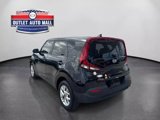 Used 2021 Kia Soul LX image 5