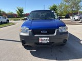 Used 2005 Ford Escape XLS image 2