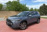 Used 2022 Toyota Corolla Cross XLE image 3