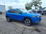 Used 2022 Jeep Cherokee Limited w/ Elite Package image 2