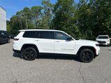 Used 2022 Jeep Grand Cherokee L Laredo image 2