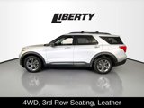 Used 2021 Ford Explorer XLT w/ Equipment Group 202A image 4