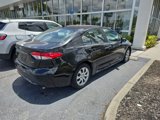 Used 2022 Toyota Corolla LE image 2