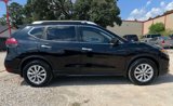 Used 2018 Nissan Rogue SV w/ Premium Package image 4