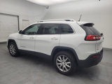 Used 2018 Jeep Cherokee Limited image 3