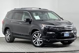 Used 2017 Honda Pilot Touring image 2