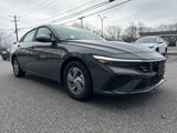 Certified 2025 Hyundai Elantra SE image 5
