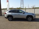 Used 2022 Toyota RAV4 LE image 2
