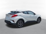 Used 2021 Toyota C-HR XLE image 3