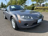 Used 2006 MAZDA MX-5 Miata image 2