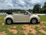 Used 2009 Volkswagen Beetle S image 4