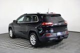 Used 2018 Jeep Cherokee Latitude Plus w/ Cold Weather Group image 6