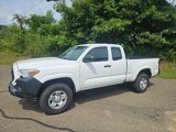 Used 2018 Toyota Tacoma SR image 2