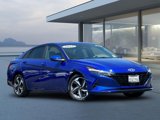 Used 2023 Hyundai Elantra SEL w/ Convenience Package image 2
