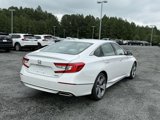 Used 2018 Honda Accord Touring image 2