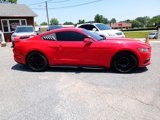 Used 2017 Ford Mustang Coupe image 4