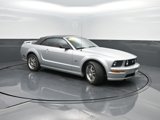 Used 2005 Ford Mustang GT Premium image 4